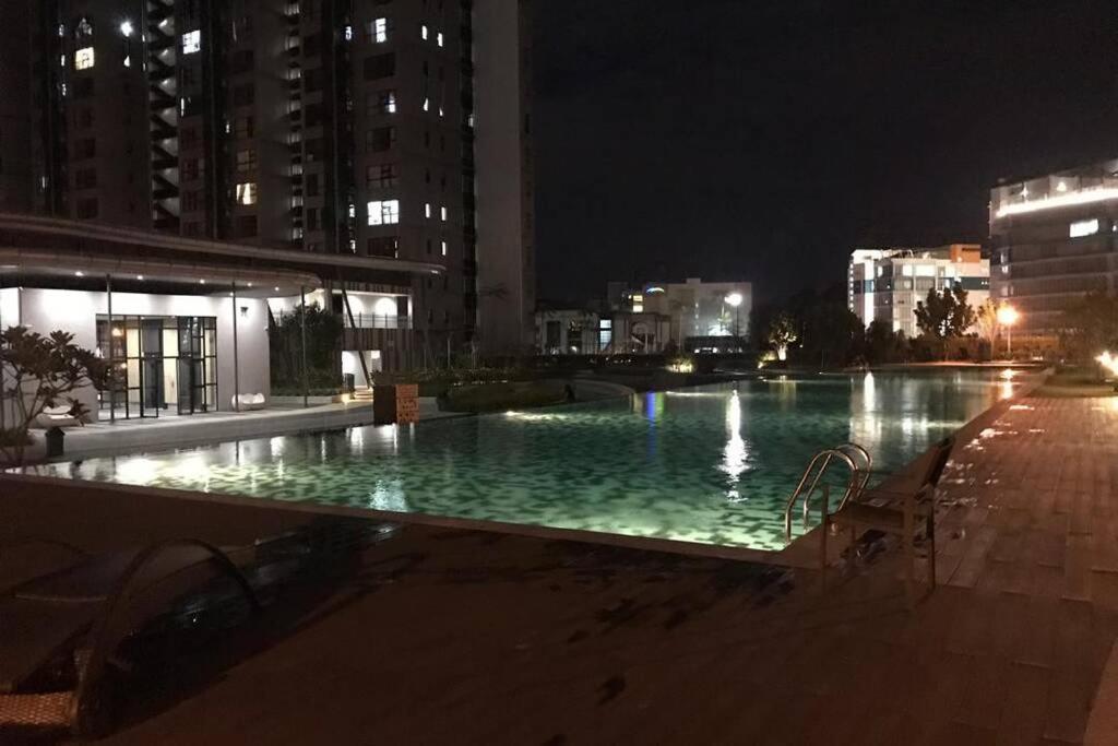 Hb1611 Lake View Studio Unit,Hyve, Cyberjaya, Free Wifi, Netflix, Pool, Free Parking, 3039公寓 外观 照片